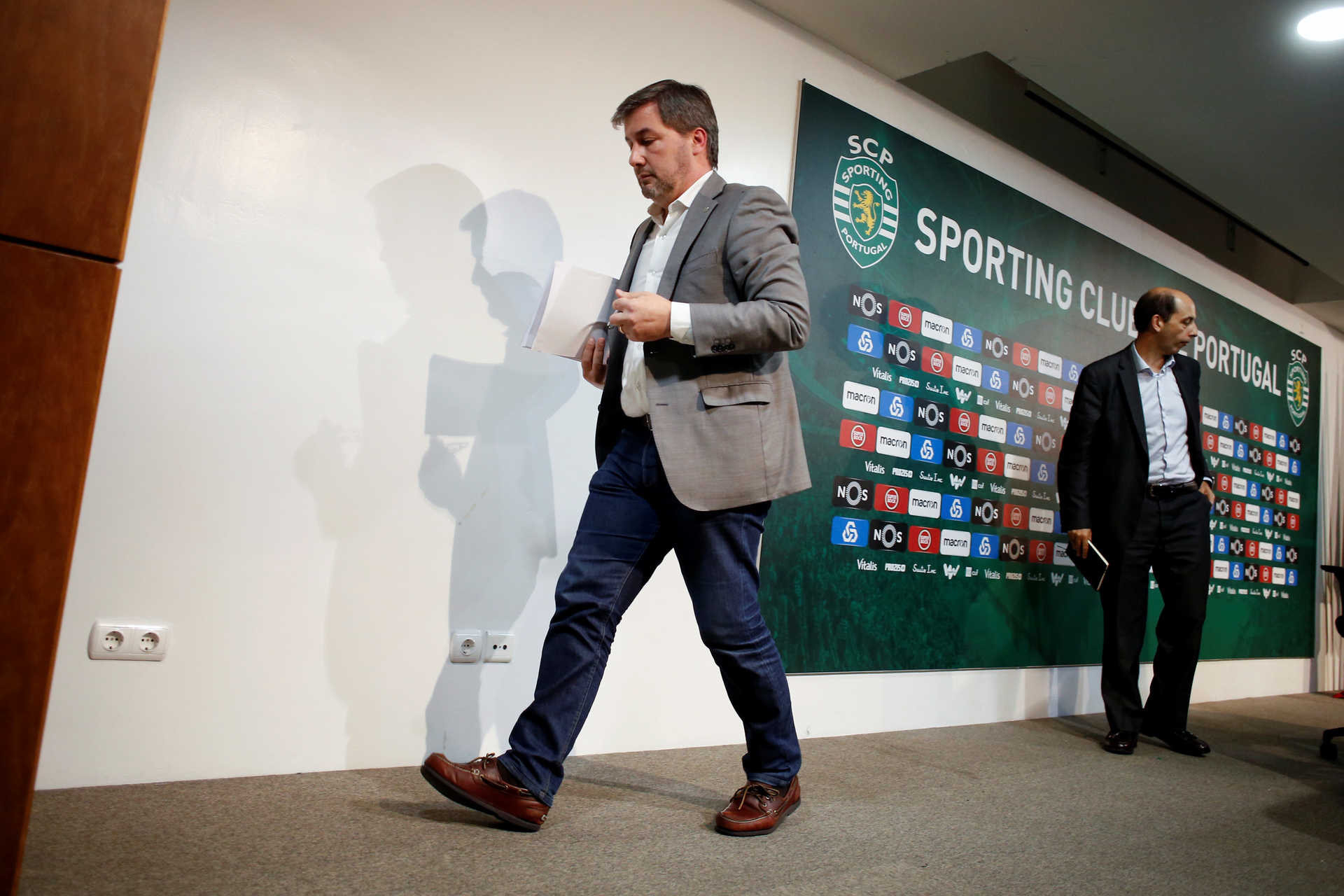 Sporting Portugal’s president Bruno de Carvalho leaves after a press conference in Estadio Jose Alvalade, Lisbon